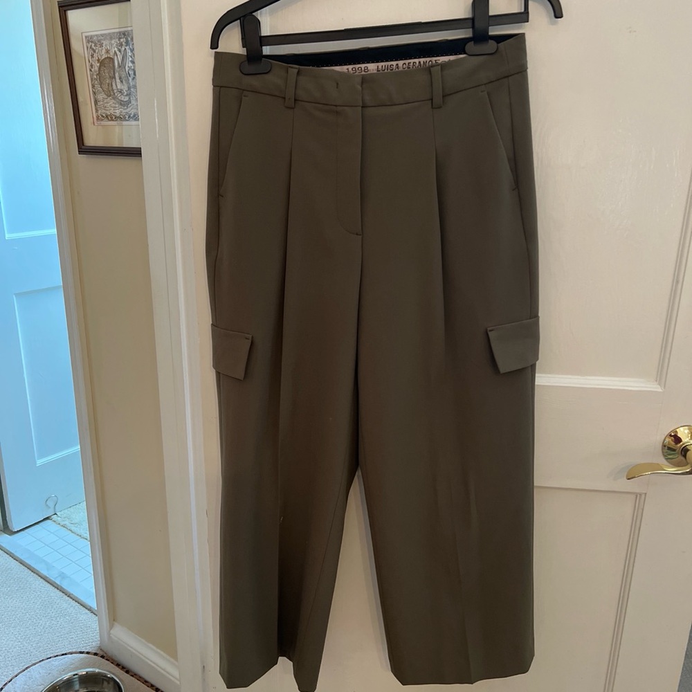Elegant Wide Leg Women's Pants in Olive